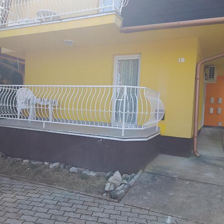 Berkenye Apartman Apartamento Zalakaros Exterior foto